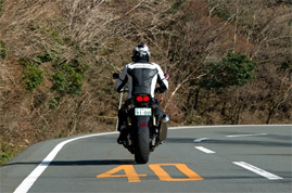 ワインディング きほんの き 日本二輪車普及安全協会